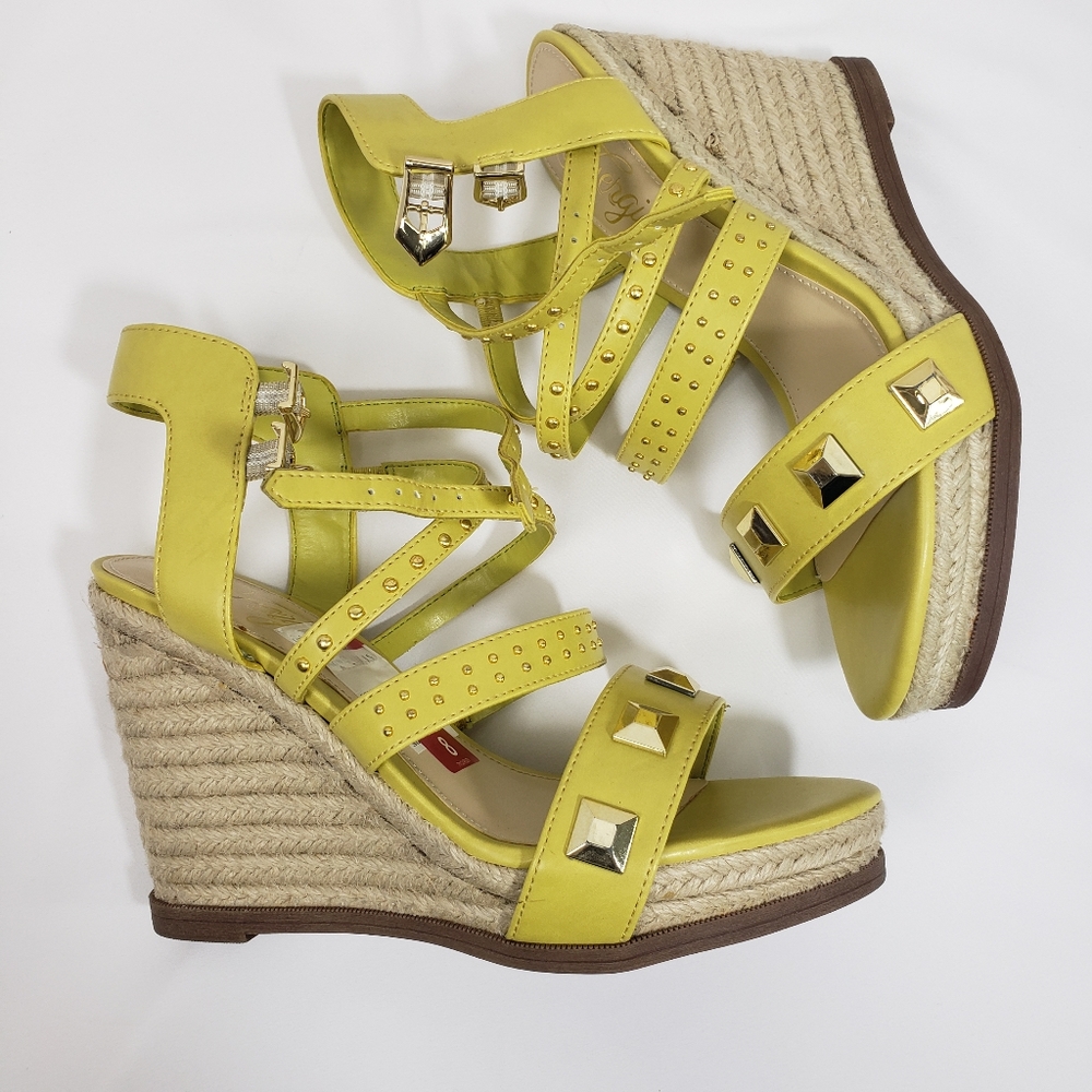 NEW Fergie Yellow Strappy Wedges with Silver Pyramid Embellishments AVERY